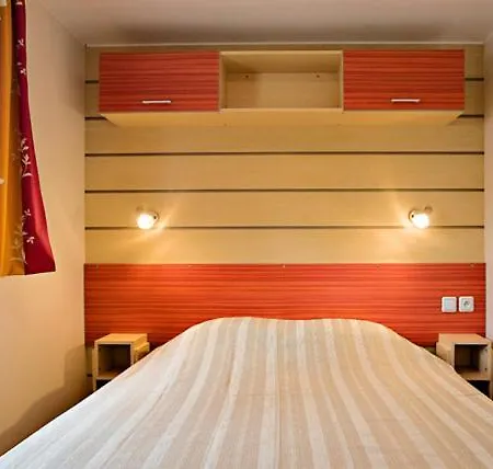 منتجع Camping La Forge De Sainte Marie