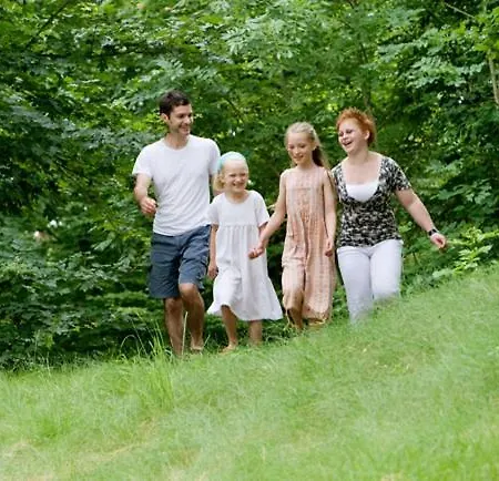 منتجع Camping La Forge De Sainte Marie Thonnance-les-Moulins