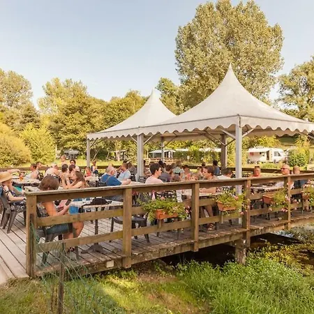 Camping La Forge De Sainte Marie منتجع *