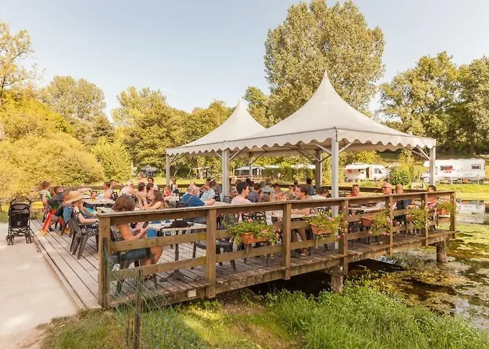 Camping La Forge De Sainte Marie Resort *